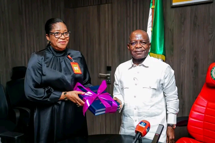 GOV. OTTI RECEIVES FINAL REPORT OF JUDICIAL PANEL OF INQUIRY, SAYS PANEL NOT FOR VENDETTA. GOV. OTTI RECEIVES FINAL REPORT OF JUDICIAL PANEL OF INQUIRY, SAYS PANEL NOT FOR VENDETTA.