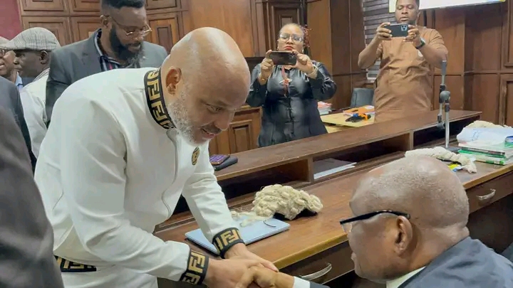TERRORISM TRIAL; ALL SENIOR ADVOCATES WITHDRAW FROM REPRESENTING THE DEFENDANT NNAMDI KANU TERRORISM TRIAL; ALL SENIOR ADVOCATES WITHDRAW FROM REPRESENTING THE DEFENDANT NNAMDI KANU